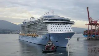 Cruise Ships - Horn Compilation