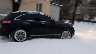 полный привод infiniti fx35 зимой