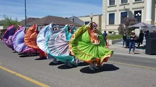 Advanced Mexican Dancers perform at Cinco de Mayo Parade