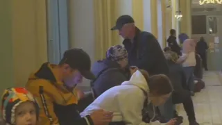 U.S. President Joe Biden meets with Ukrainian refugees | FOX 7 Austin