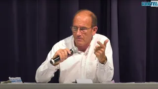 Conférence d'Étienne Chouard sur le RIC à Vidauban (83)