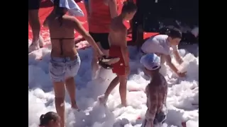 Foam party