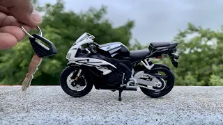 Unboxing of Scale Model Honda CBR 1000RR | Scale 1/18 Model | Miniature | Diecast Collection |