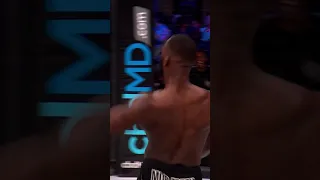 STRONG Elbow and Punches from Fabian Edwards 🤯 #shorts #bellator296