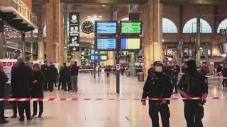 At least 6 injured in Paris railway station attack