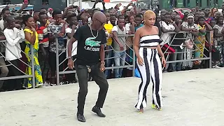 CELIKO et SARRA DANS LA DEMONSTRATION DE DANSE SUR LA CHANSON CELINA DE TABOTH CADENCE