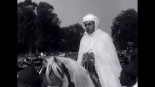 Hassan II du Maroc succède à son père  (1961)