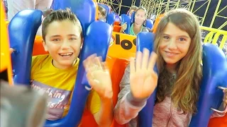 VLOG - SENSATIONS FORTES à EUROPARK avec une amie - Parc d'Attractions et Manèges - 1/2