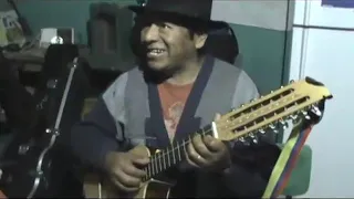 Alfonso Cachiguango (Lecciones de bandolín)