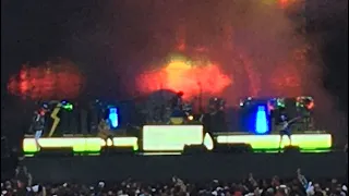 The Strokes performing Reptilia Live at the Metlife Stadium 08/17/22