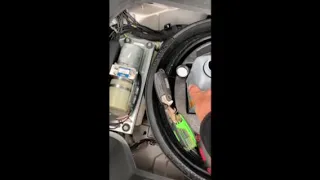 2003 500sl Convertible Top not working  won’t open or close, adding hydraulic fluid