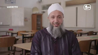 LuckyTV - Satiristische moskeescholen