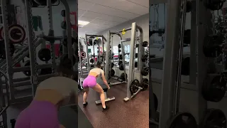 How to perform the Smith machine hips thrust