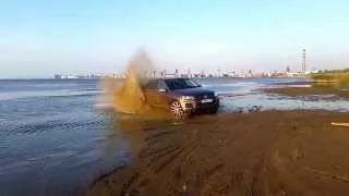 VW Touareg drift