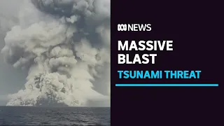 Huge underwater volcanic eruption sends tsunami waves crashing through Tonga | ABC News