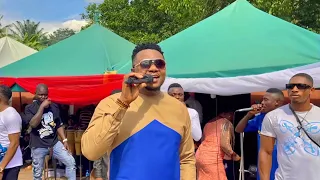 Ken Erics sings for Evang Ebuka Obi's mother at her celebration.