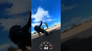 46 MPH Electric Skateboard Crash- Heath Lewis - Fast 20S DIY Esk8