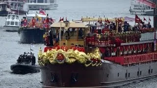 CBS Evening News with Scott Pelley - River pageant makes for a memorable Diamond Jubilee