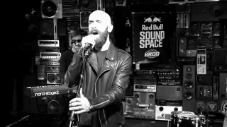 X Ambassadors - Unsteady (KROQ Session)