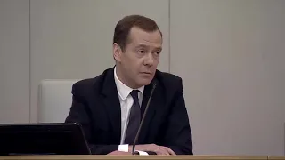 Знаменитый вопрос Медведеву про Навального от КПРФ Коломейцева