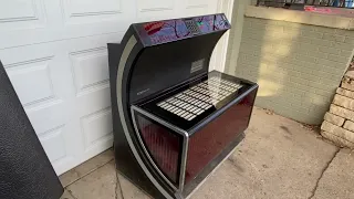 Seeburg USC 2 FireStar Part 1. I Finally Found A FireStar Jukebox !  Lets Get To Work!