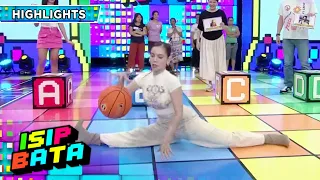 Ate Girl Jackie dribbles while doing a split | Isip Bata