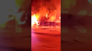 Пожар высотой в 8 метров и площадью 500 квадратов поселке Таежный