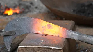 The most interesting of sharpen knife |  blacksmith