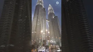 KLCC TWIN TOWERS IN MALAYSIA