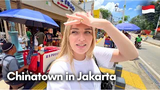 Street food in Chinatown in Glodok, Jakarta 🇮🇩