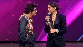 Deepika Padukon & Sunil Grover Comedy | award Show 2023 | mirchi award show | New Comedy Video 2024