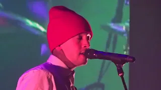 Twenty One Pilots - Heathens - LIVE Anaheim Ca 2-15-17