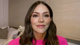 Katharine McPhee Foster tells who her son Rennie David Foster looks like (17 March 2021)