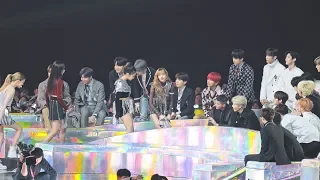 [블랙핑크(BLACKPINK) 입장] 방탄소년단,(bts),비투비(BTOB) Reaction [ 더보이즈 수상]@181201 MMA [ 4k Fancam/직캠