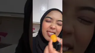 kumpulan tiktok kak sallywoo bikin ice instan pake mesin ice