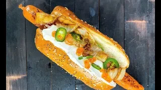 HOW TO MAKE HOTDOG fr scratch - SEATTLEDOG FOOD BUSKER | John Quilter