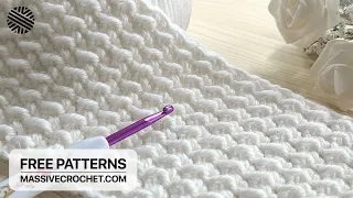 How to Crochet The EASIEST & PRETTIEST Blanket Pattern for Beginners! ⚡️ 🥰 UNIQUE Crochet Stitch
