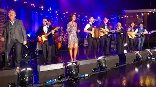 Nathan Carter and the All Star Band - Wagon Wheel | The Late Late Show | RTÉ One