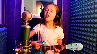 Somewhere Over The Rainbow 🌈 8-Year-Old Claire Crosby on Ukulele