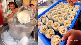 UNIQUE Rabdi Lassi of Lucknow😱😱 इस लस्सी में दही के साथ दूध भी ड़ाला जाता है😳😳 Indian Street Food