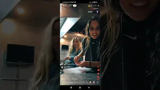 Selene y Carla - Tiktok 02/11/2023