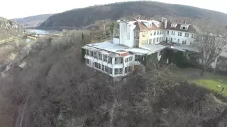 Abandoned hill top hotel harpers ferry wv