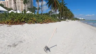 Beach metal detecting in The Village one of the richest neighborhood in South Florida