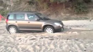 Skoda Yeti vc Jeep