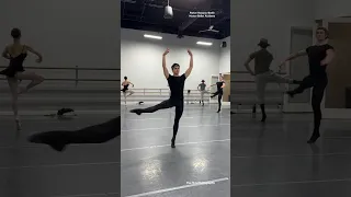 THIS is why boys do ballet… 😳🫢 #jawdrop #ballet #wow #powerful #strong