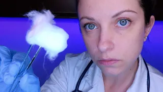 DOTTORESSA CURA LA TUA FERITA ASMR ITA