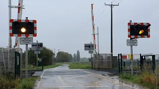 Gubboles Drove Level Crossing, Lincolnshire