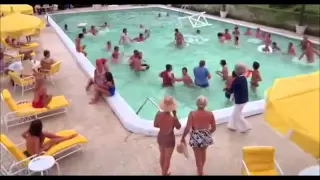 Caddyshack - Doody in the Pool!