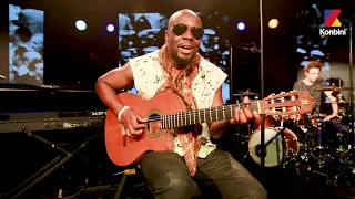 Live @Konbini - Wyclef Jean drops a Freestyle and a reprise of Jacques Brel