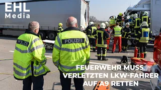 FEUERWEHR BEFREIT EINGEKLEMMTEN LKW-FAHRER / Schwerer Unfall auf der A9 bei Leipzig [24.03.2022]